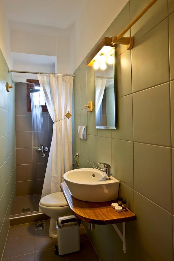 Victoria'S Guesthouse Νταμούχαρη Εξωτερικό φωτογραφία