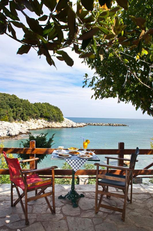 Victoria'S Guesthouse Νταμούχαρη Εξωτερικό φωτογραφία