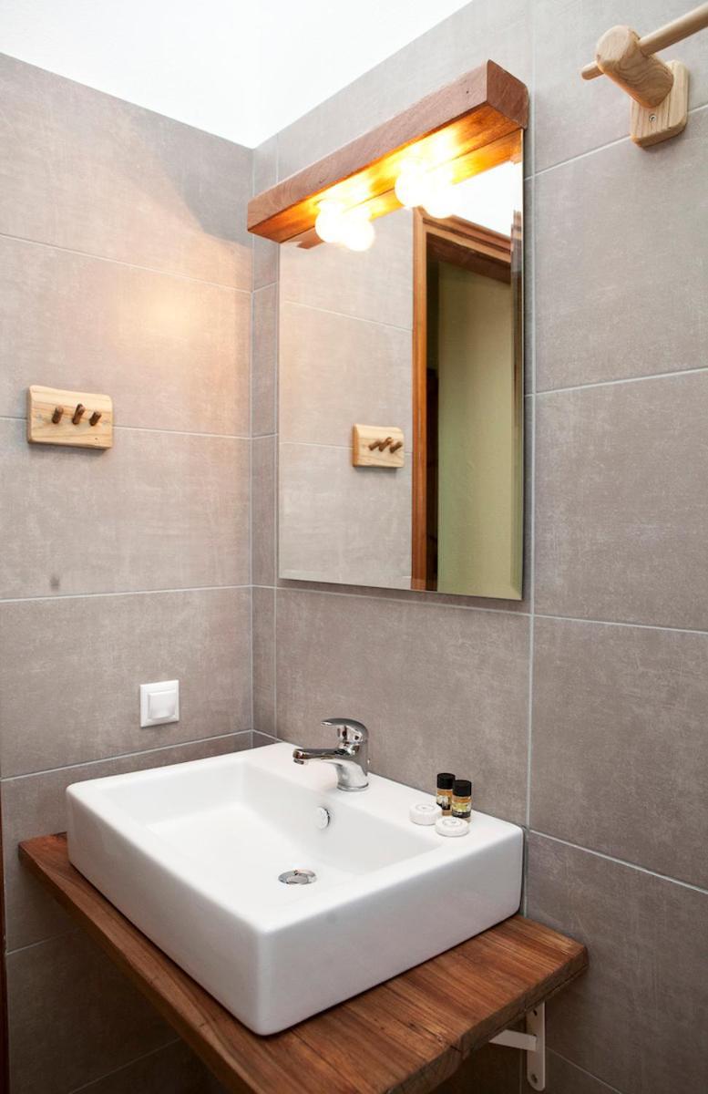 Victoria'S Guesthouse Νταμούχαρη Εξωτερικό φωτογραφία